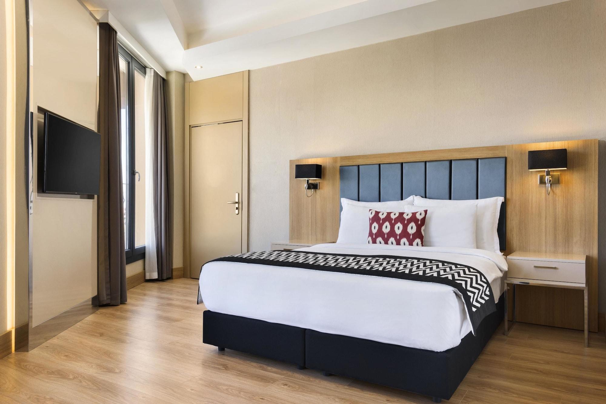 Ramada Encore Eskisehir Exterior photo